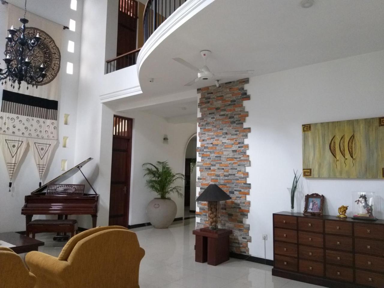 Cosy Nest Home Stay Negombo Eksteriør bilde