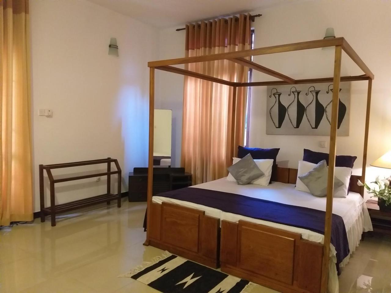 Cosy Nest Home Stay Negombo Eksteriør bilde