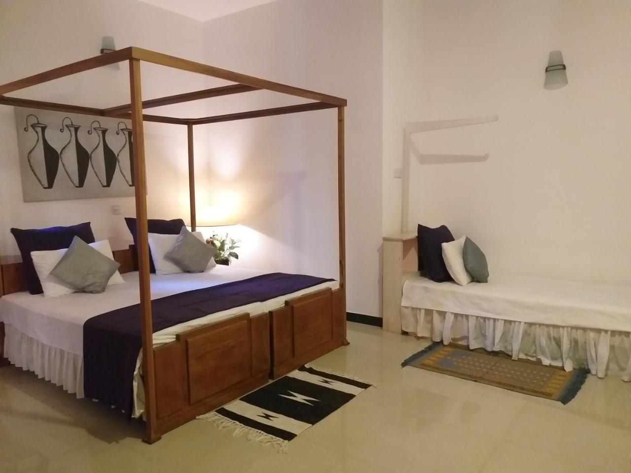 Cosy Nest Home Stay Negombo Eksteriør bilde