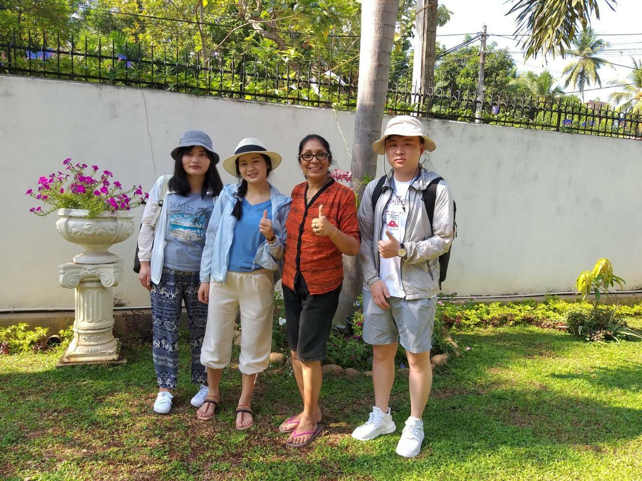 Cosy Nest Home Stay Negombo Eksteriør bilde